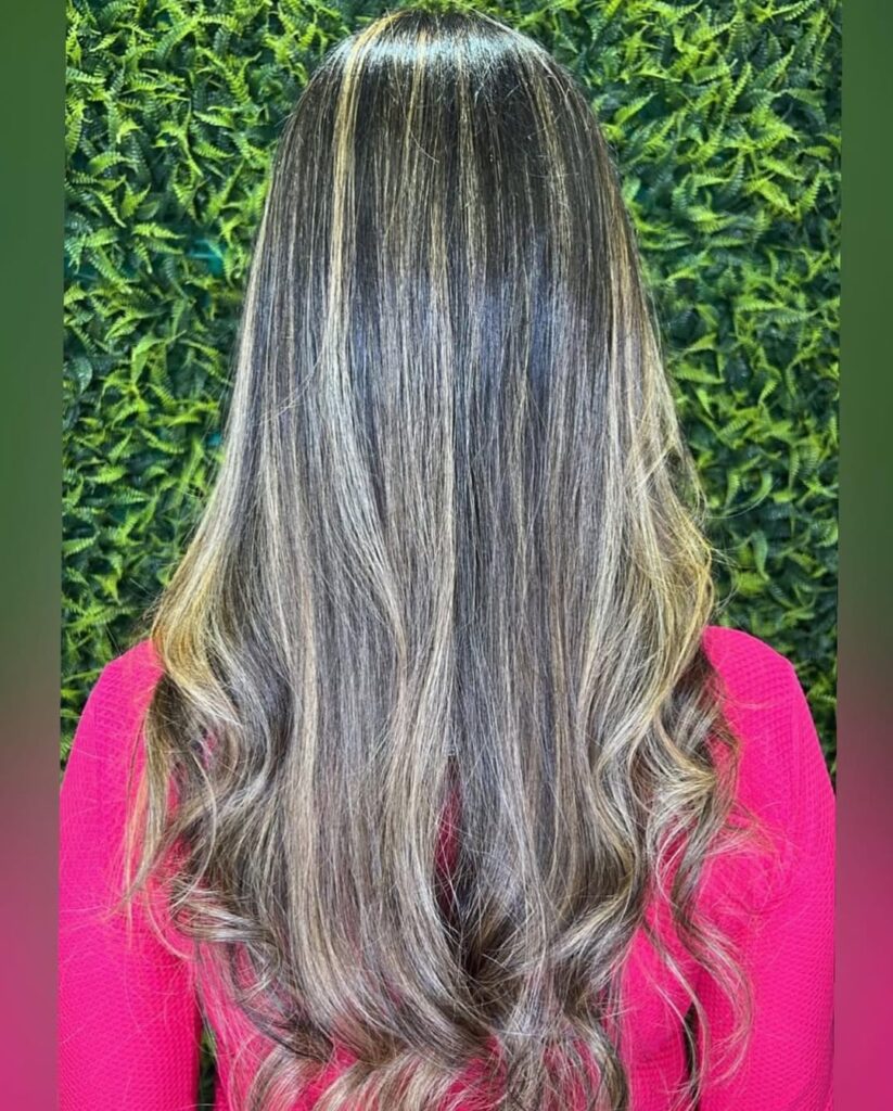 Coloração e mechas – Studio Dani Amaral, Cidade Nova, Belo Horizonte - MG – foto 28