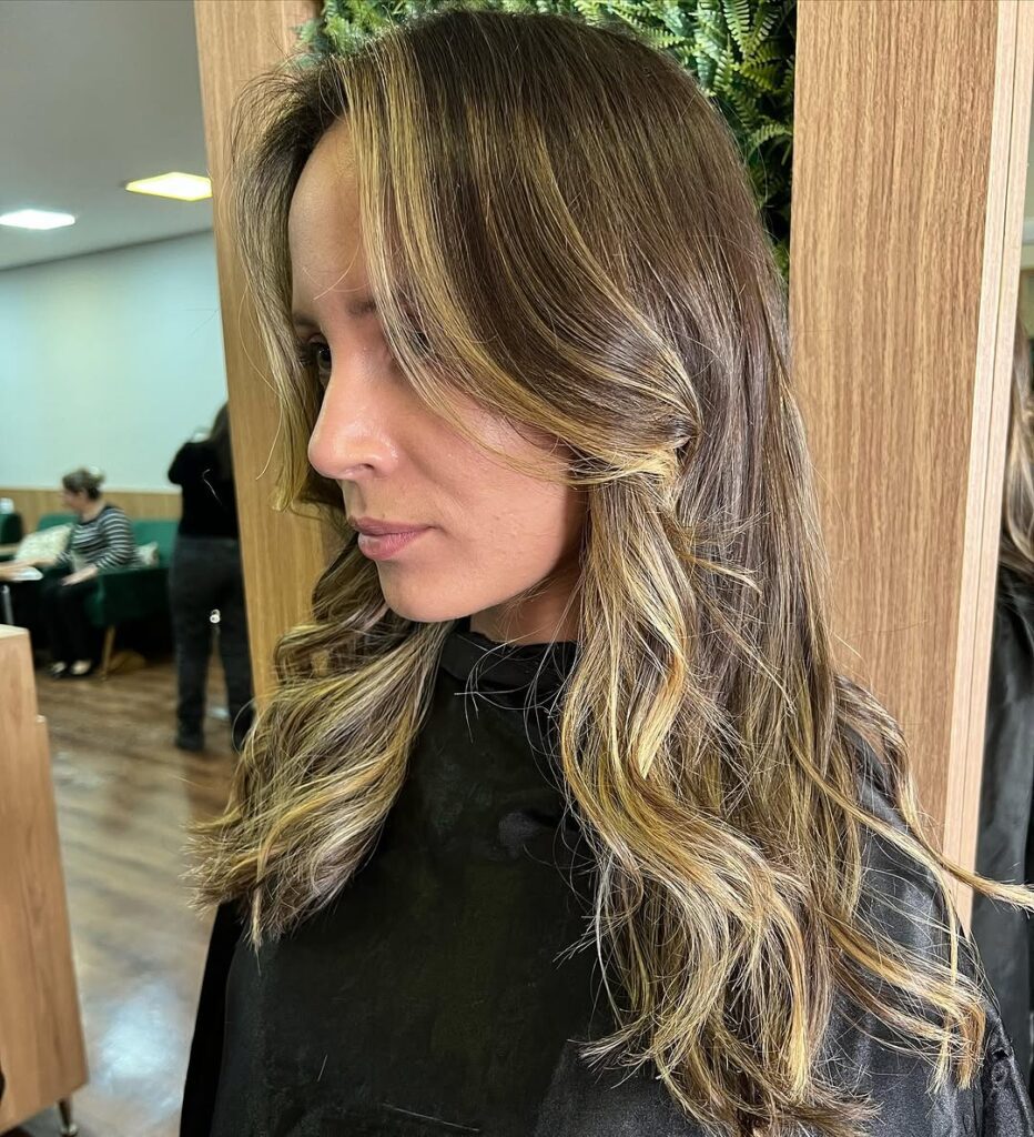 Coloração e mechas – Studio Dani Amaral, Cidade Nova, Belo Horizonte - MG – foto 19